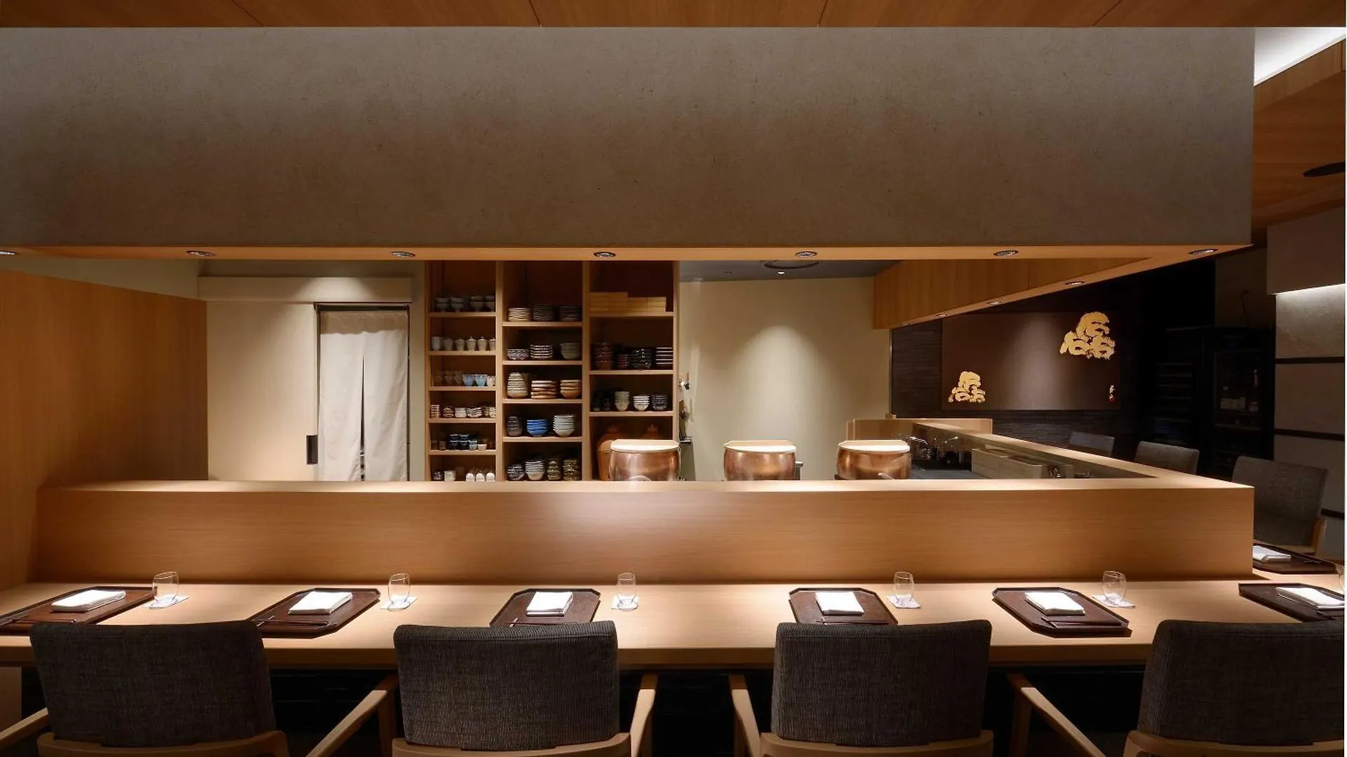 Nagoya Kanko Hotel